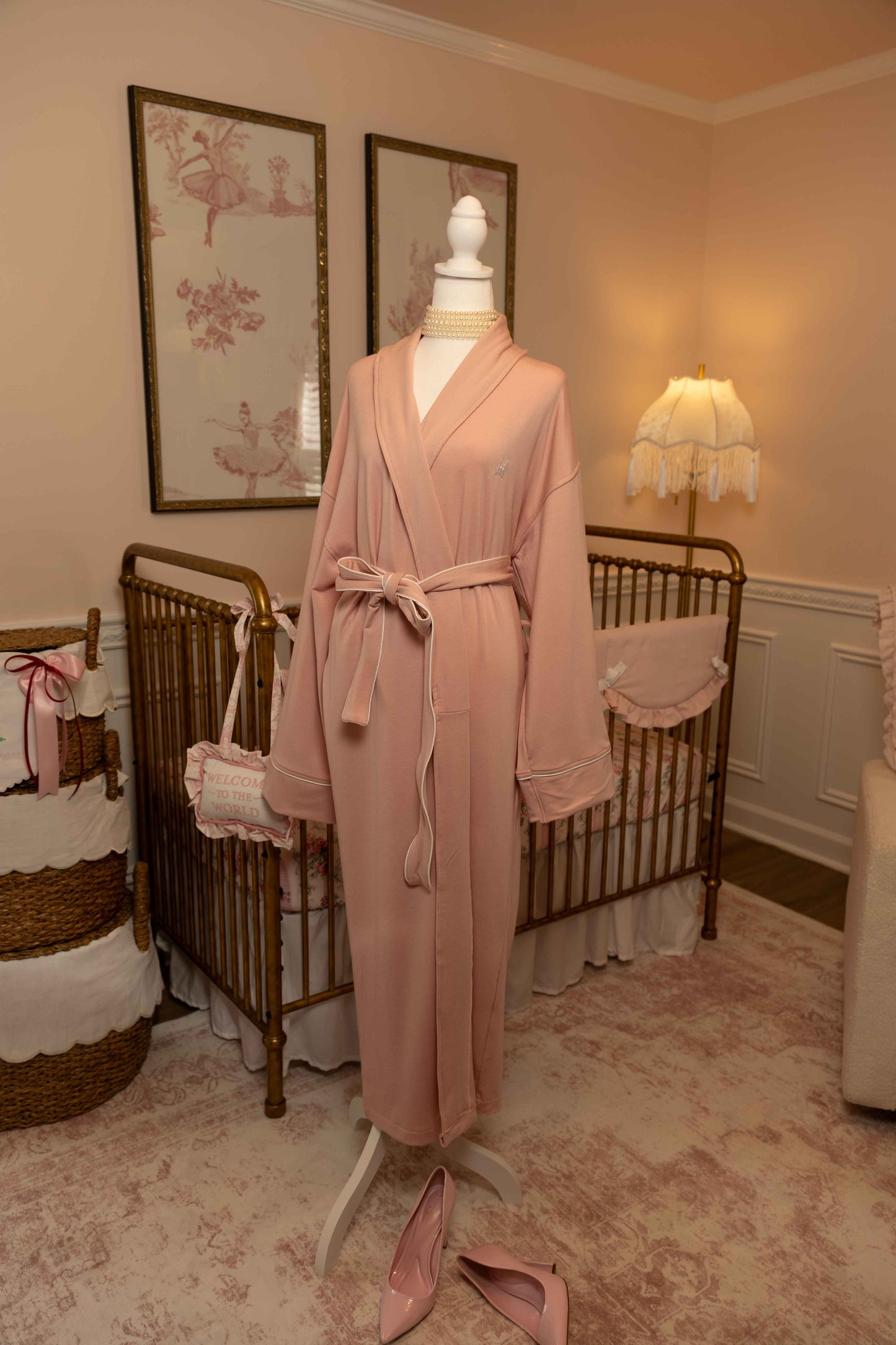It Girl Robe